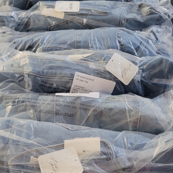 Free People Float On Flare Jeans - Picture 4 of 11